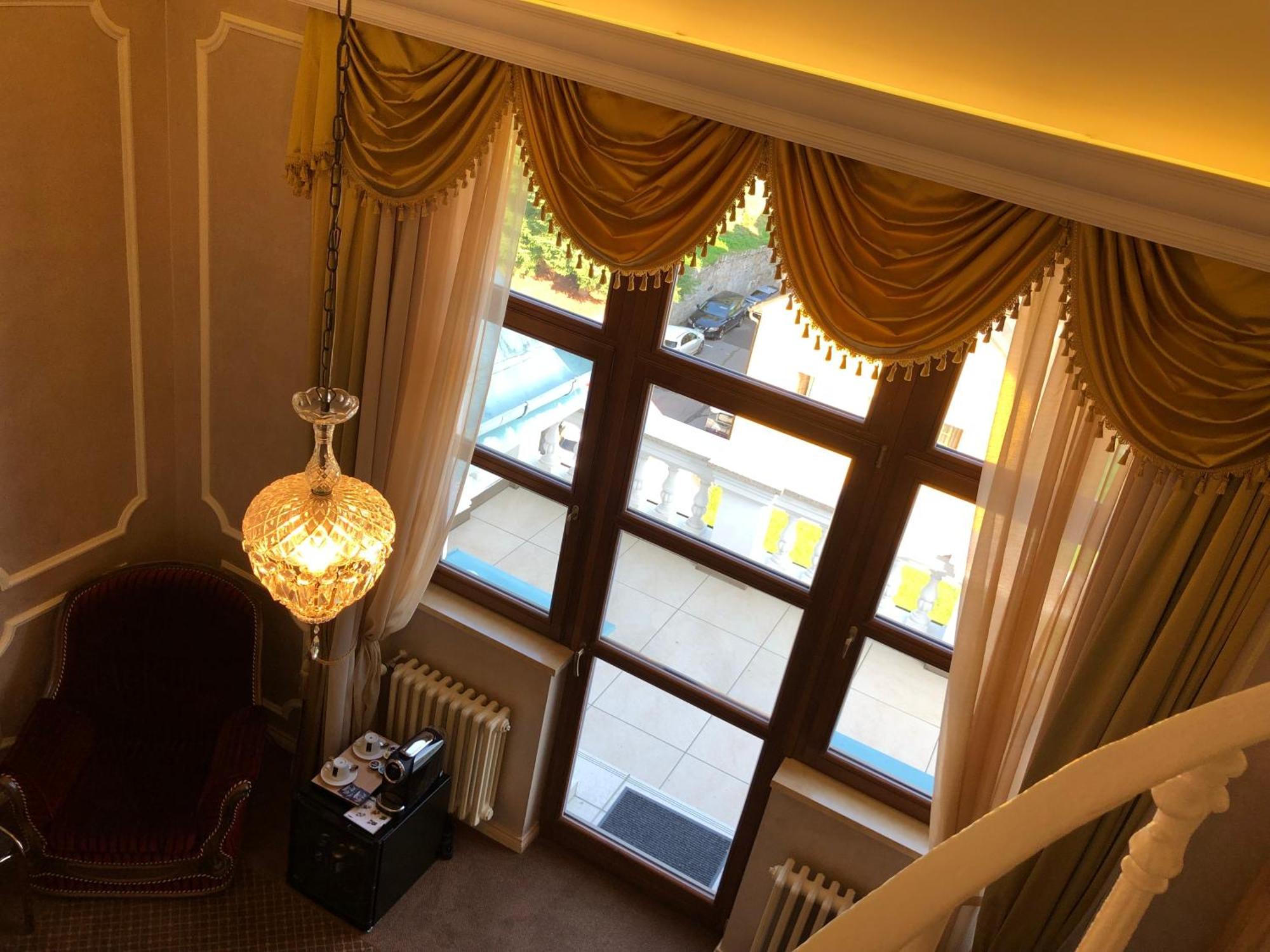 Hotel Chateau Cihelny Karlovy Vary Exterior foto