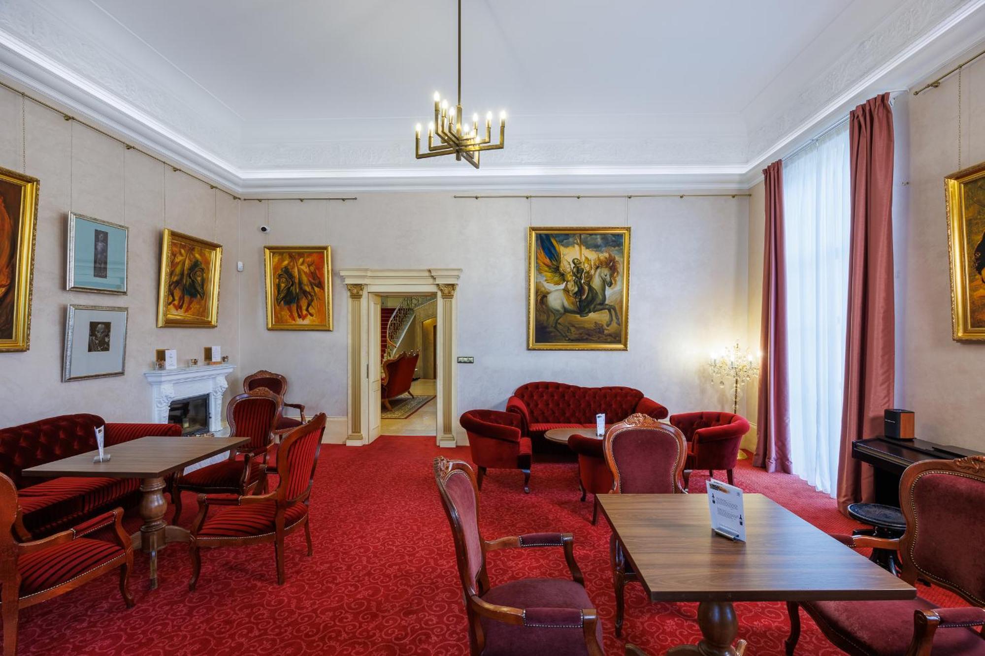 Hotel Chateau Cihelny Karlovy Vary Exterior foto